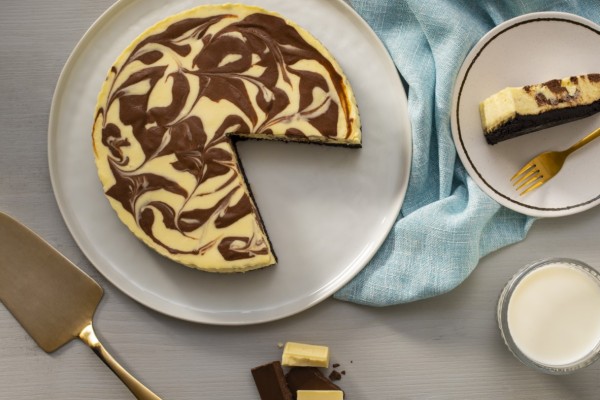 Double Chocolate Swirl Cheesecake