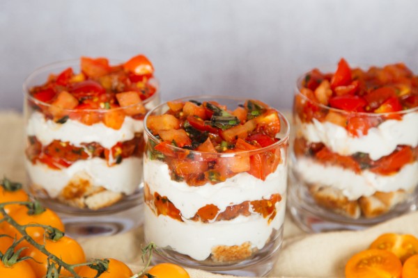Verrines de tomates et feta 