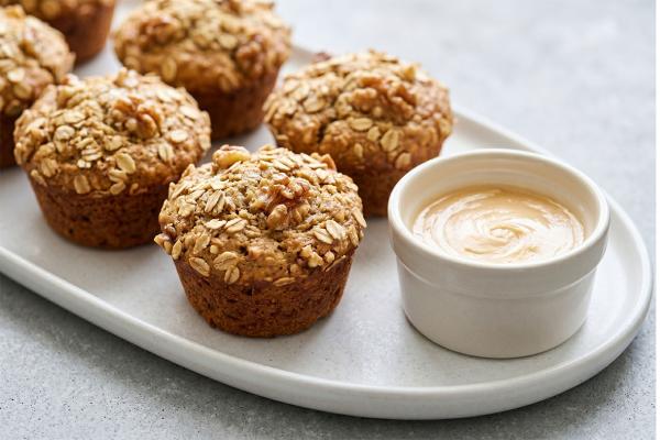 maple walnut oatmeal muffins