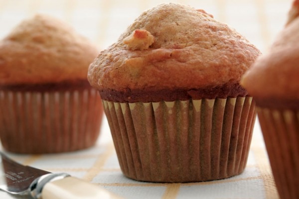 apple spice muffins