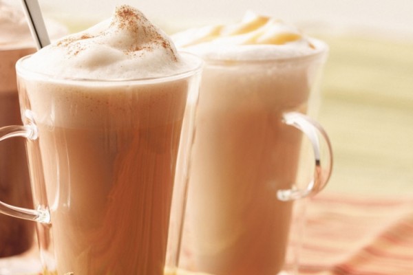 cafe latte steamer