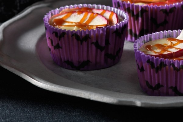 caramel apple mini cheesecakes