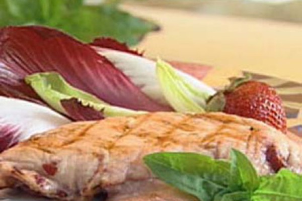 chicken breasts with canadian havarti cheese and port flavoured strawberries