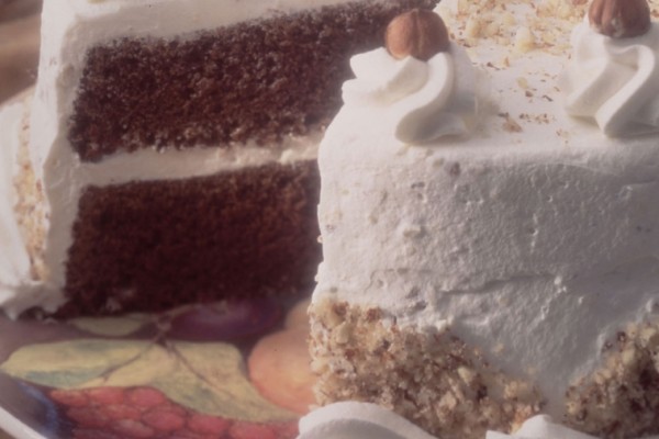 chocolate and hazelnut cake