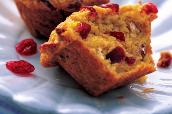 cranberry walnut muffins