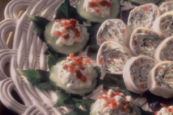 creamy spinach and pine nut rolls