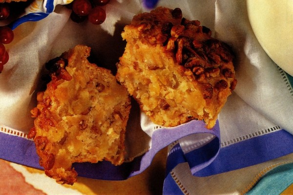 honey nut apple oatmeal muffins