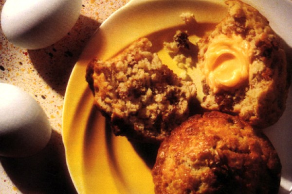maple walnut oatmeal muffins