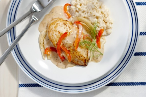 mediterranean chicken and brown rice dinner