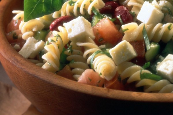 mediterranean fusilli salad