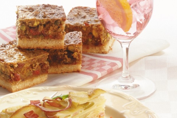 nut berry snack squares