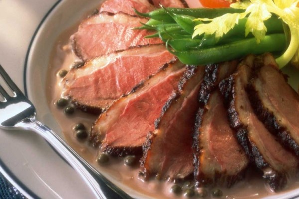 peppercorn barbecue duck