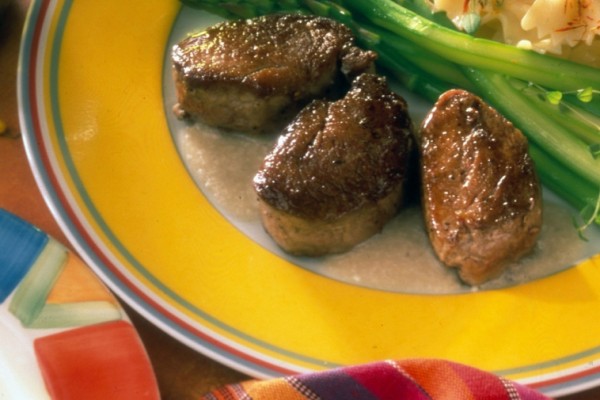 pork tenderloins with banana sauce