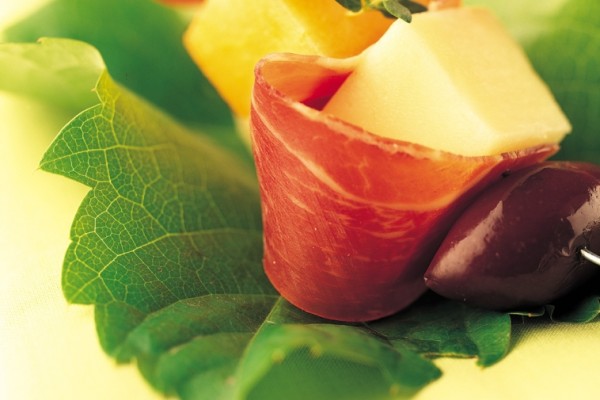 provolone antipasto