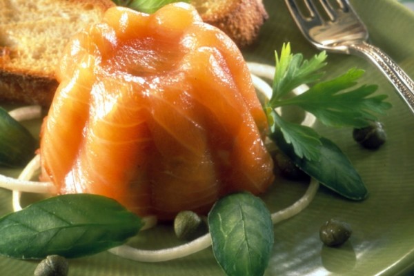 smoked salmon pate with chives