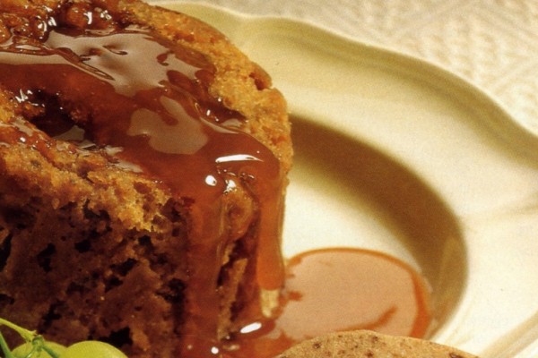 sticky caramel pudding