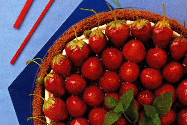 strawberry ginger cream pie