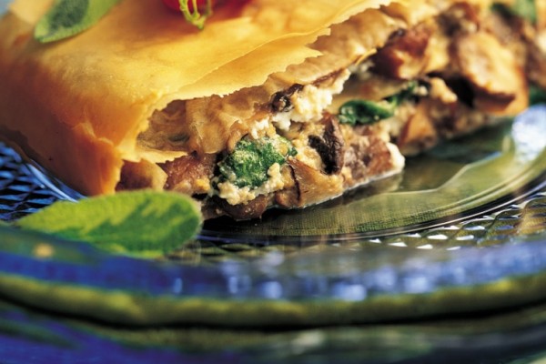 tre stelle ricotta mushroom and spinach strudel