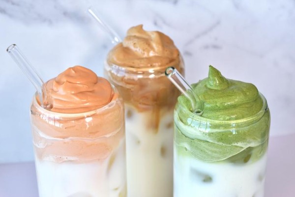 Dalgona Iced cofee