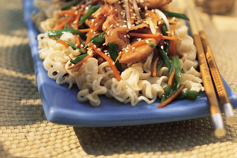asian chicken and vegetable stir fry