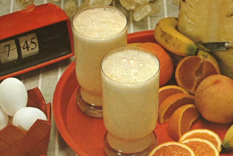 banana breakfast booster strawberry starter pineapple grapefruit lift wake up shake up
