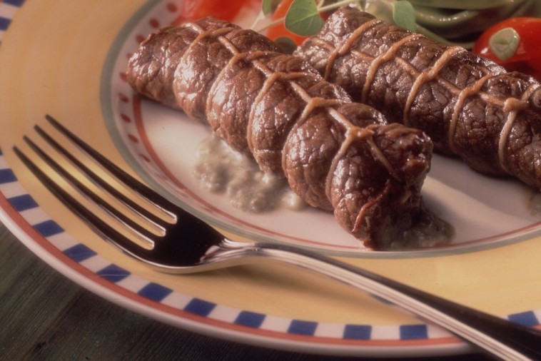 blue ermite cheese sirloin steak rolls