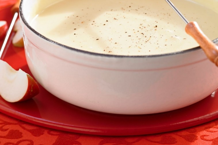 canadian swiss and canadian gruyere cheese fondue