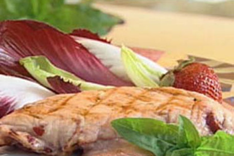 chicken breasts with canadian havarti cheese and port flavoured strawberries