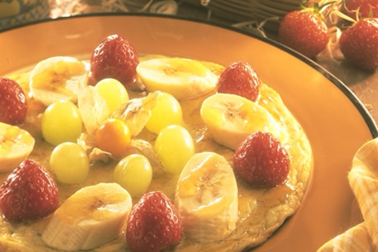fruity omelet with maple yogurt