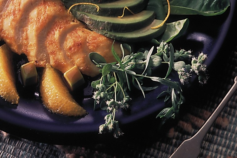 indian chicken and avocado salad