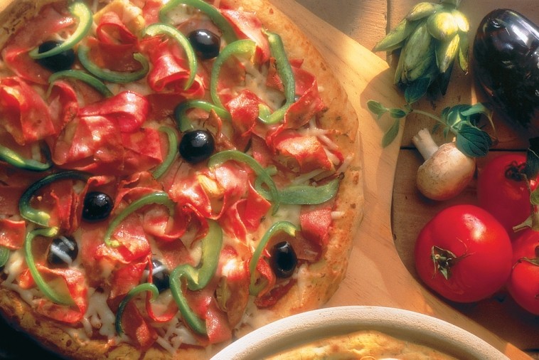 mortadella and artichoke pizza
