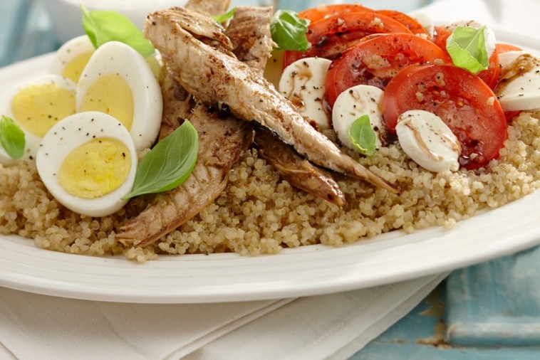 quick quinoa and mackerel salad