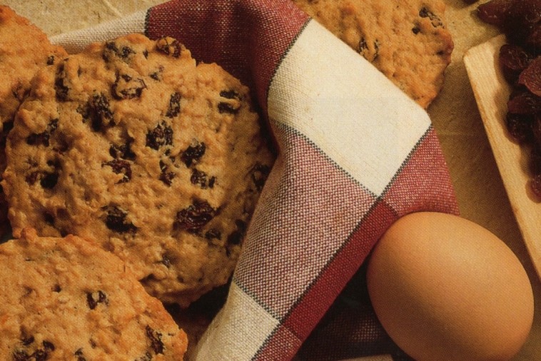 raisin oatmeal cookies