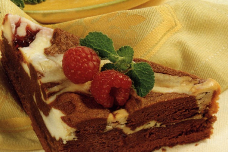 raspberry cream cheese brownies cooking club size