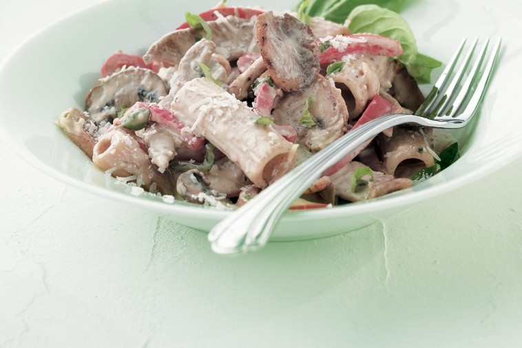 rigatoni with veal mushrooms and red peppers