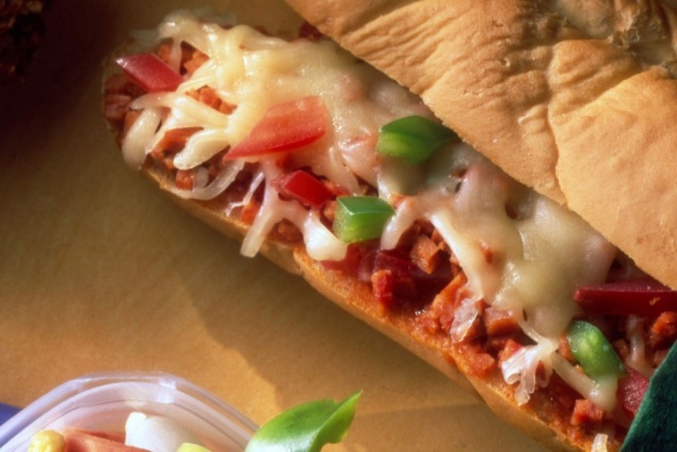 submarine pizzas