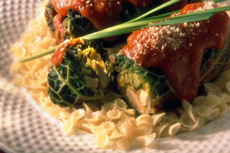 turkey cabbage rolls with zucchini