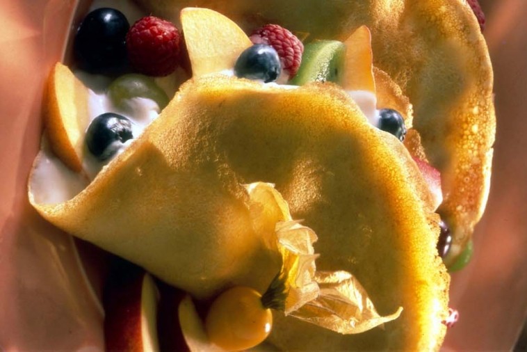tutti frutti pancakes
